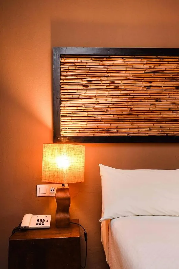 Chillout Hotel Tres Mares Tarifa