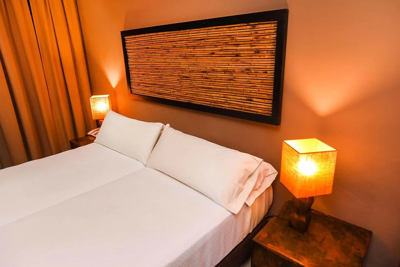 Chillout Hotel Tres Mares Tarifa