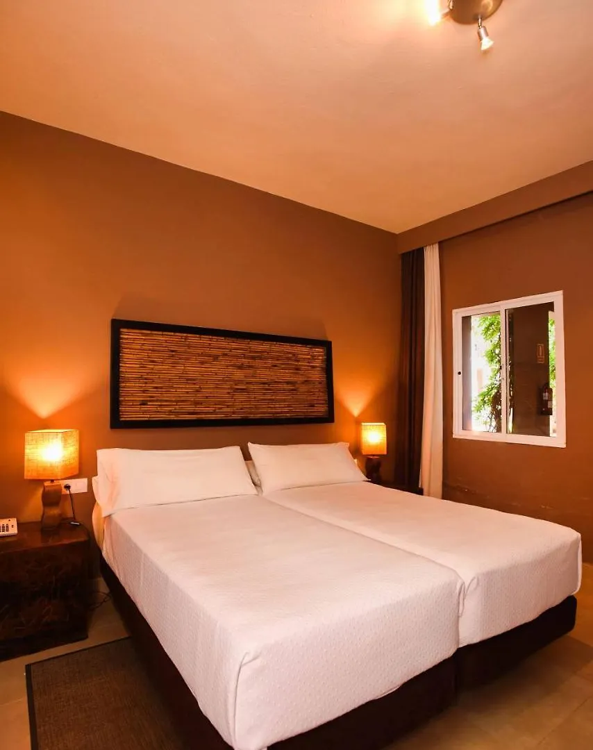 Chillout Hotel Tres Mares Tarifa Spagna