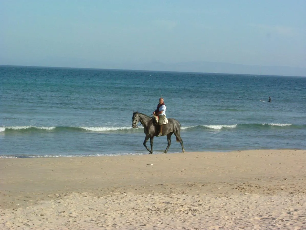Chillout Hotel Tres Mares Tarifa 2*,  Spagna